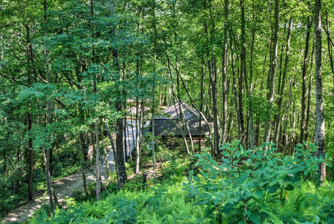 Cozy The Woodshop Cabin With Deck And Forest Views! Robbinsville Exterior photo