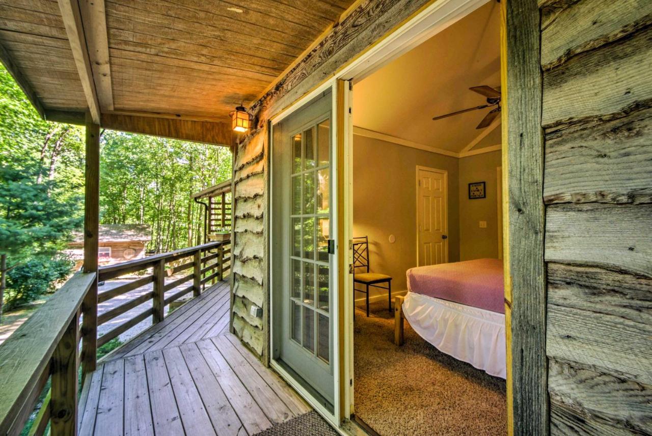 Cozy The Woodshop Cabin With Deck And Forest Views! Robbinsville Exterior photo